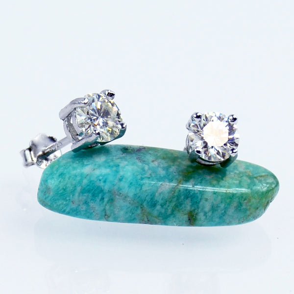 1CT 5MM White Moissanite Studs