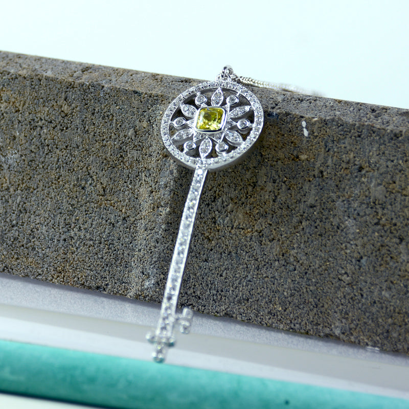 4-key-yellow-diamond-pendant- - Main Image